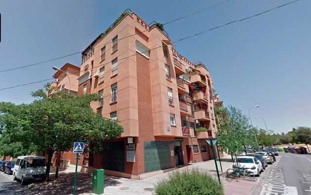 Foto 1 de Pis en venda a calle Periodista Eduardo Molina Fajardo de 3 habitacions amb terrassa i ascensor