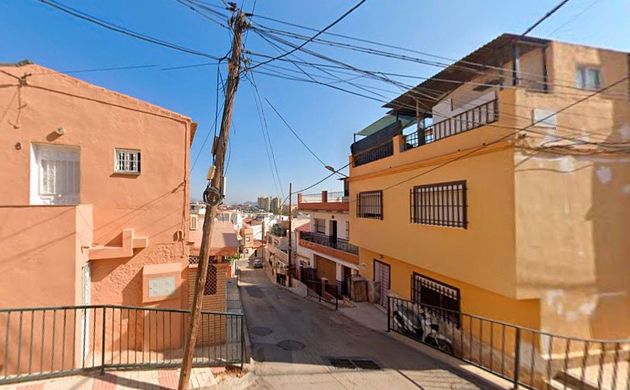 Foto 1 de Casa en venda a calle Soria de 3 habitacions amb terrassa i balcó