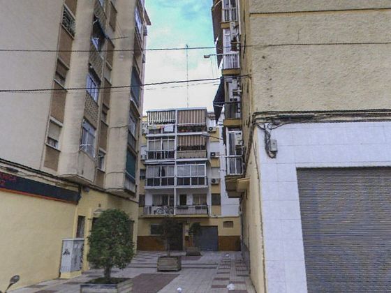 Foto 1 de Pis en venda a calle Mirabra de 2 habitacions amb terrassa i balcó