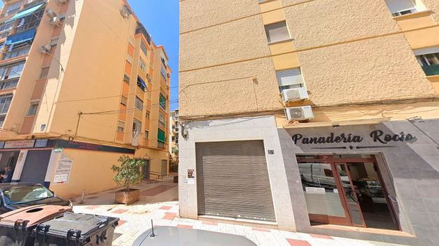 Foto 2 de Pis en venda a calle Mirabra de 2 habitacions amb terrassa i balcó