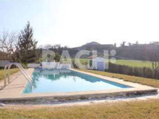 Foto 1 de Casa rural en venda a Gurb de 5 habitacions amb terrassa i piscina