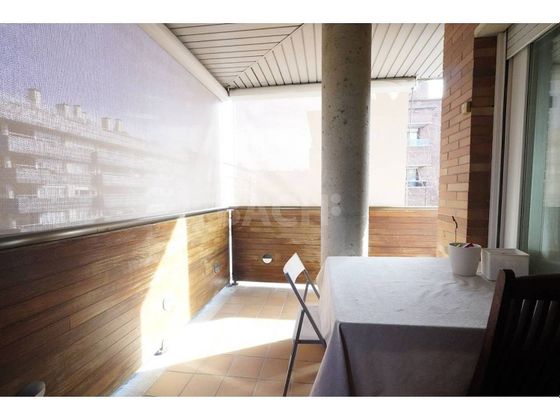 Foto 1 de Venta de piso en calle De L'assemblea de Catalunya de 3 habitaciones con terraza y garaje
