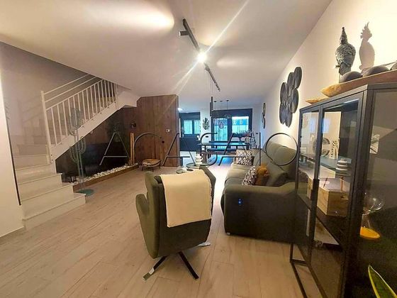 Foto 1 de Casa adosada en venta en Illescas de 4 habitaciones con piscina y garaje