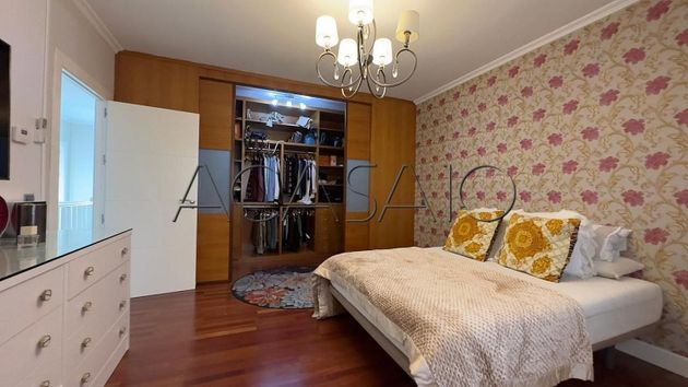 Foto 2 de Casa adossada en venda a Illescas de 5 habitacions amb garatge i jardí