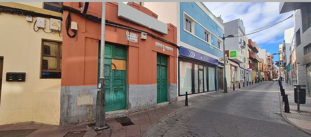 Foto 2 de Casa adossada en venda a calle María Encarnación Navarro de 100 m²