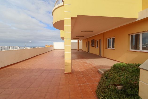 Foto 2 de Casa en venda a calle Carlos S de Lamas de 7 habitacions amb terrassa i garatge