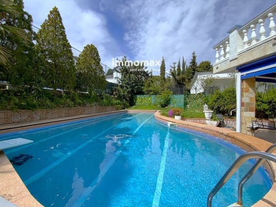 Foto 1 de Casa en alquiler en Montmar de 6 habitaciones con terraza y piscina