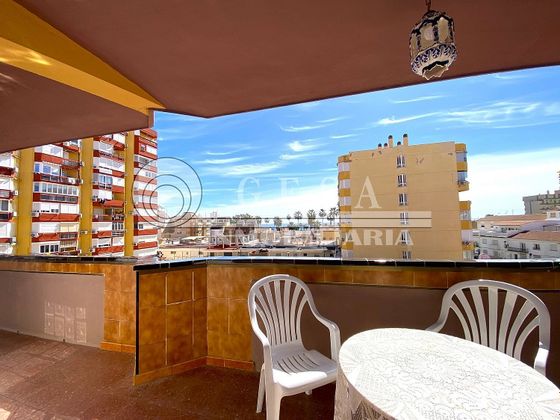 Foto 2 de Pis en venda a Centro - Vélez-Málaga de 2 habitacions amb terrassa i piscina