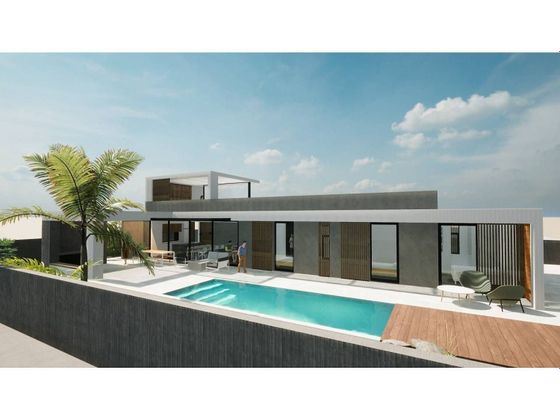 Foto 2 de Casa en venda a Corralejo de 3 habitacions amb terrassa i piscina
