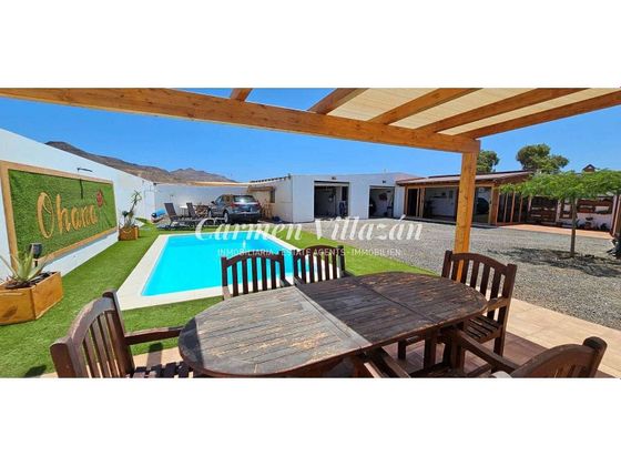 Foto 2 de Xalet en venda a Tuineje de 2 habitacions amb terrassa i piscina