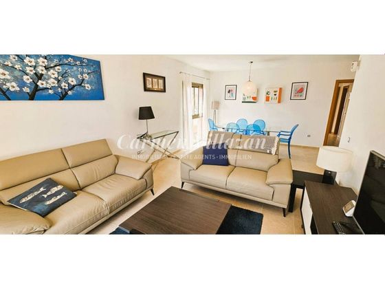 Foto 2 de Piso en venta en Caleta de Fuste de 2 habitaciones con terraza y piscina