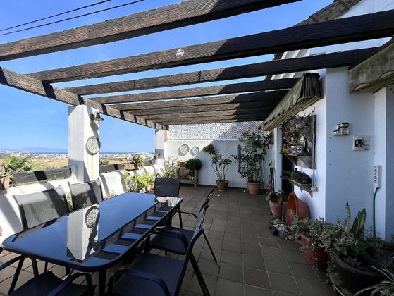 Foto 2 de Pis en venda a San Roque de 2 habitacions amb terrassa i piscina