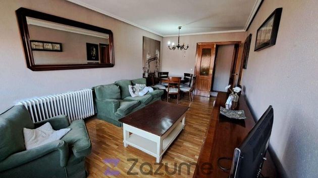 Foto 1 de Alquiler de piso en Eduardo Saavedra - Eloy Sanz Villa de 4 habitaciones con terraza y garaje
