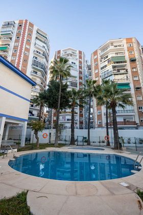 Foto 1 de Alquiler de piso en La Barriguilla de 4 habitaciones con terraza y piscina