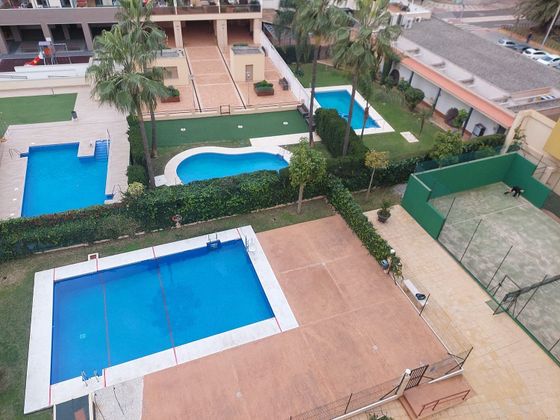 Foto 2 de Àtic en venda a Parque Mediterráneo - Santa Paula de 4 habitacions amb terrassa i piscina