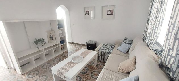 Foto 1 de Piso en alquiler en Santa Cristina - San Rafael de 3 habitaciones con muebles