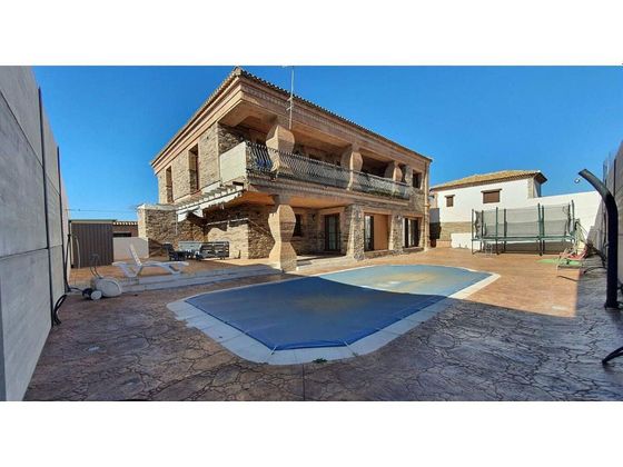 Foto 1 de Casa en venda a Arriate de 5 habitacions amb piscina i garatge