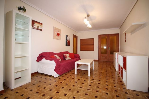 Foto 1 de Pis en venda a Centro - Valladolid de 1 habitació amb calefacció i ascensor