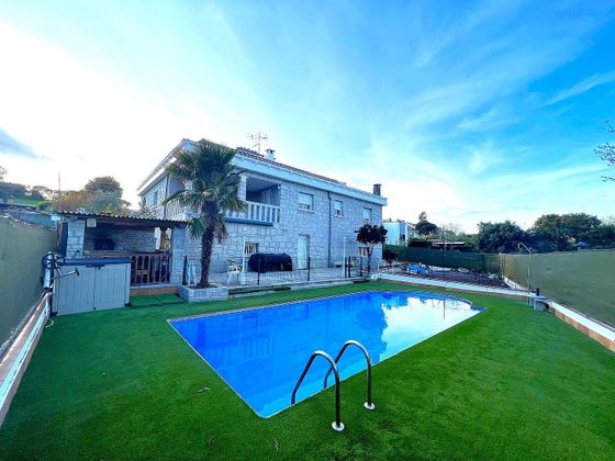 Foto 1 de Xalet en venda a calle Sarasate de 5 habitacions amb terrassa i piscina