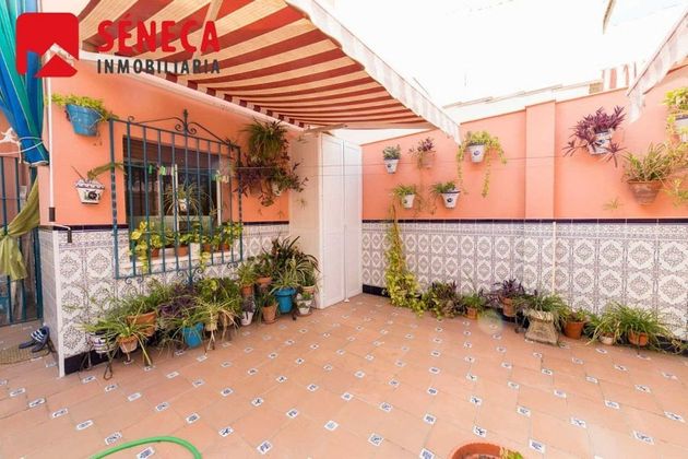 Foto 2 de Casa en venda a Ciudad Jardín - Zoco de 4 habitacions amb balcó i aire acondicionat