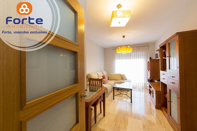 Foto 1 de Dúplex en venda a Santa Rosa - Valdeolleros de 3 habitacions amb terrassa i balcó