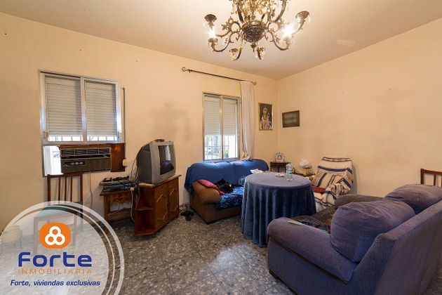 Foto 1 de Venta de casa en Arroyo del Moro - Noreña de 3 habitaciones y 172 m²