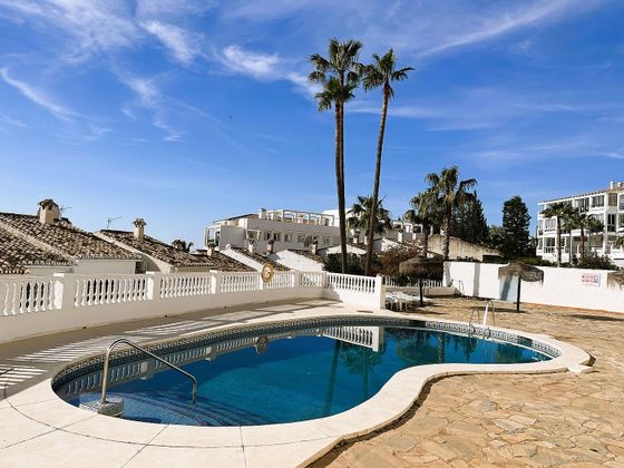 Foto 1 de Casa adossada en venda a Benalmádena pueblo de 3 habitacions amb terrassa i piscina