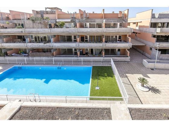 Foto 1 de Pis en venda a Las Chafiras de 1 habitació amb terrassa i piscina
