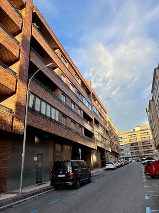 Foto 2 de Pis en lloguer a calle Mutilva de 3 habitacions amb terrassa i garatge