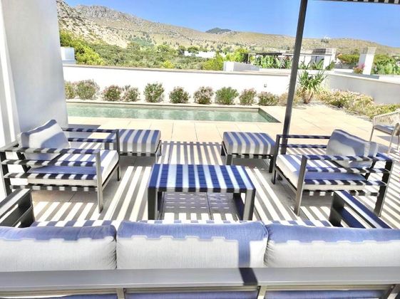 Foto 2 de Àtic en venda a calle Formenton de 4 habitacions amb terrassa i piscina