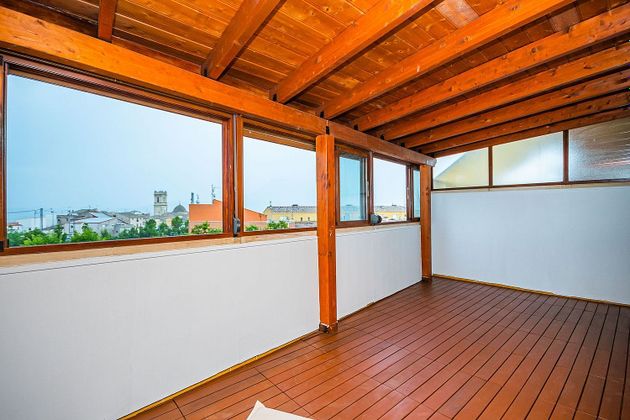 Foto 1 de Casa adossada en venda a avenida Les Llometes de 5 habitacions amb terrassa i aire acondicionat
