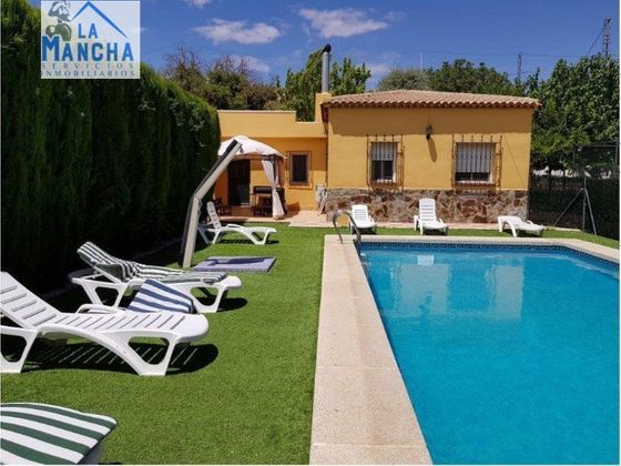 Foto 2 de Xalet en venda a Valdeganga de 2 habitacions amb terrassa i piscina