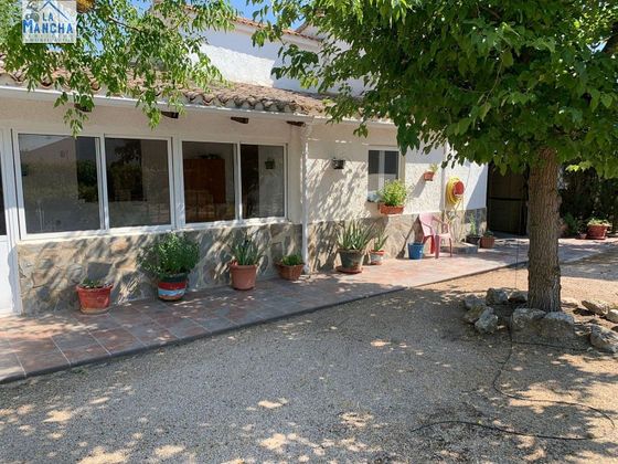 Foto 1 de Xalet en venda a Pedro Lamata - San Pedro Mortero de 3 habitacions amb piscina i garatge