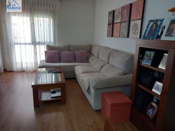 Foto 2 de Piso en venta en Chinchilla de Monte-Aragón de 3 habitaciones con terraza y garaje
