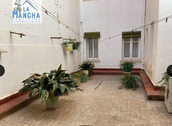 Foto 1 de Venta de piso en Carretas - Huerta de Marzo - La Pajarita de 4 habitaciones con balcón y calefacción