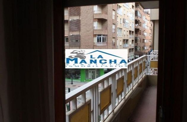 Foto 1 de Pis en venda a Franciscanos de 4 habitacions amb garatge i balcó