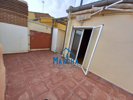 Foto 1 de Àtic en venda a Santa Cruz - Industria - Polígono Campollano de 3 habitacions amb terrassa i balcó