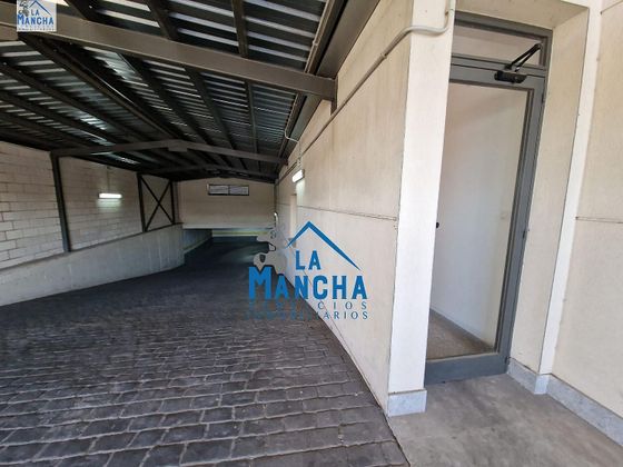 Foto 2 de Garatge en venda a Santa Cruz - Industria - Polígono Campollano de 13 m²