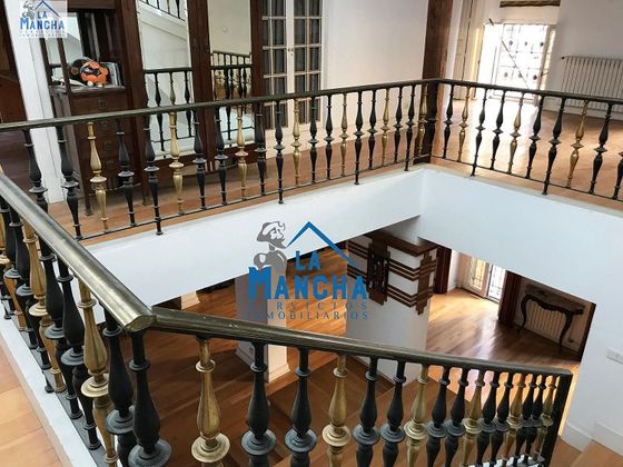 Foto 1 de Casa en venda a Villacerrada - Centro de 9 habitacions amb terrassa i balcó