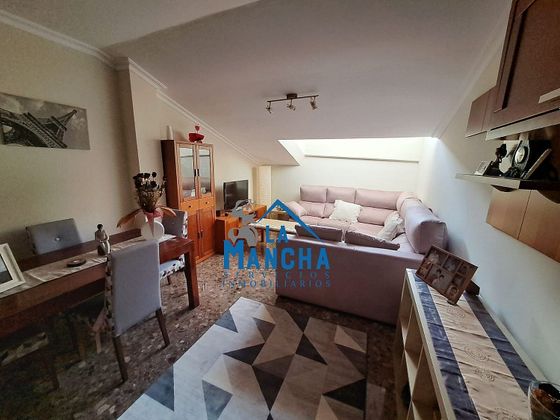 Foto 2 de Pis en venda a Chinchilla de Monte-Aragón de 3 habitacions amb calefacció i ascensor