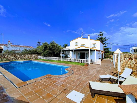Foto 1 de Xalet en venda a Ciutadella de 4 habitacions amb terrassa i piscina