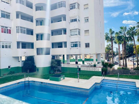 Foto 2 de Pis en venda a carretera Benagalbón de 2 habitacions amb terrassa i piscina