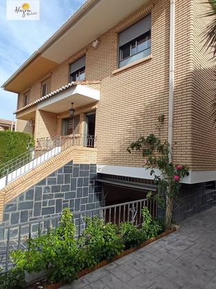 Foto 2 de Venta de chalet en San José - Los Metales de 5 habitaciones con terraza y garaje