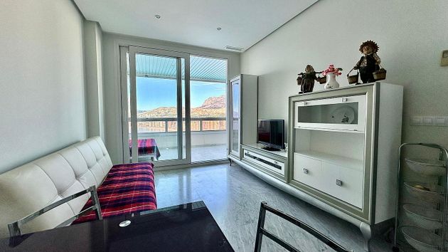 Foto 1 de Piso en alquiler en Centro Urbano de 1 habitación con terraza y piscina
