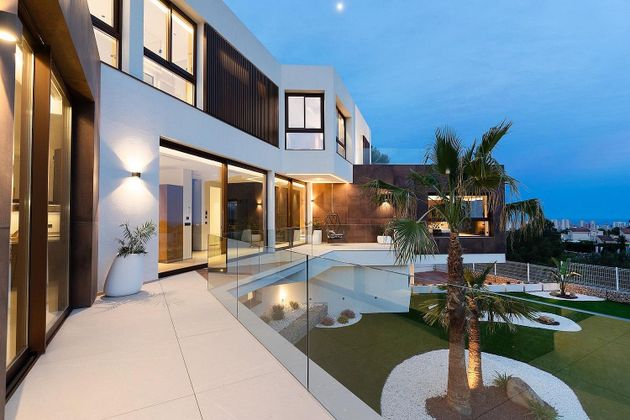 Foto 2 de Chalet en venta en Pueblo Levante de 4 habitaciones con terraza y piscina