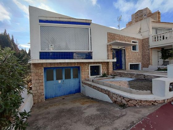 Foto 1 de Venta de casa en Torrelamata - La Mata de 5 habitaciones con terraza y garaje