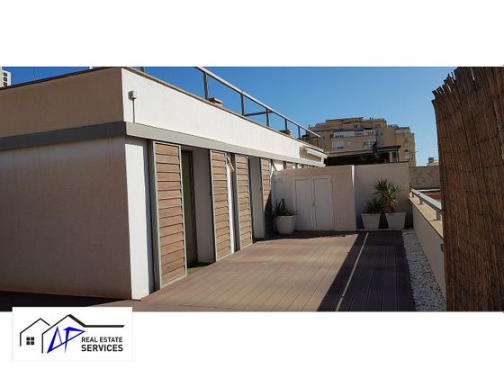 Foto 1 de Alquiler de ático en Centro - Almería de 3 habitaciones con terraza y garaje