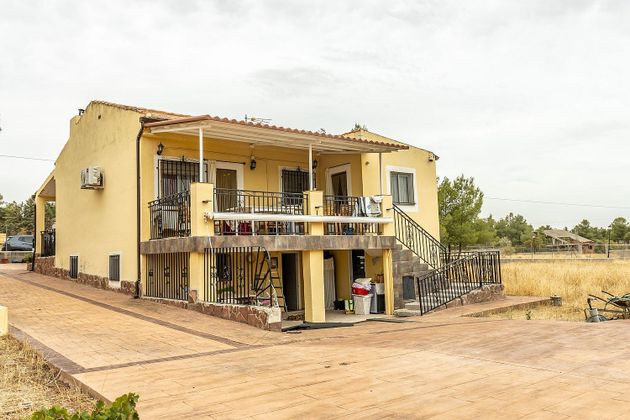 Foto 2 de Xalet en venda a Fuentidueña de Tajo de 4 habitacions amb terrassa i garatge