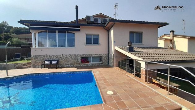 Foto 2 de Casa en venda a Sant Antoni de Vilamajor de 5 habitacions amb piscina i jardí