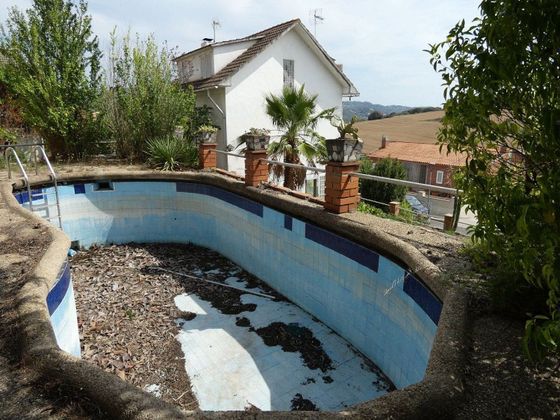 Foto 1 de Venta de casa en Roca del Vallès, la de 6 habitaciones con terraza y piscina